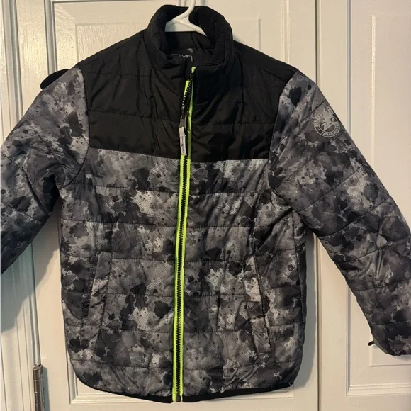 ZeroXposur 3-in-1 Boys Winter Jacket - Size Small (6/7) Black Grey Neon LIKE NEW - Picture 6 of 15